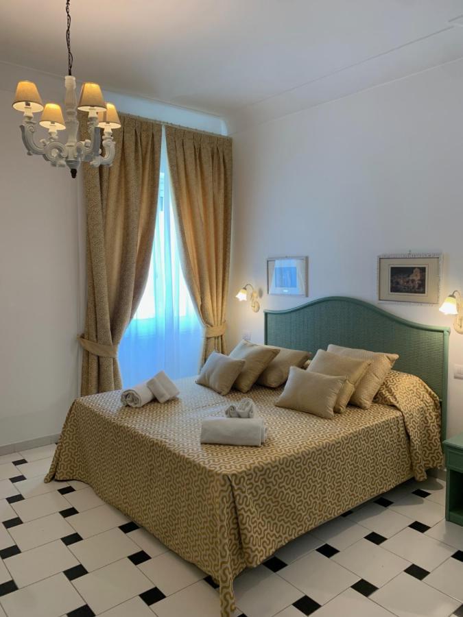 Hotel Il Nido Амалфи Екстериор снимка