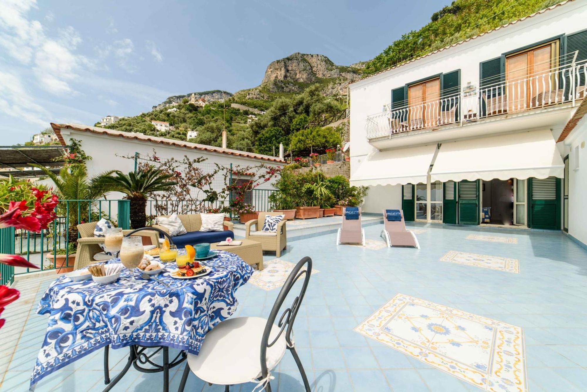 Hotel Il Nido Амалфи Екстериор снимка