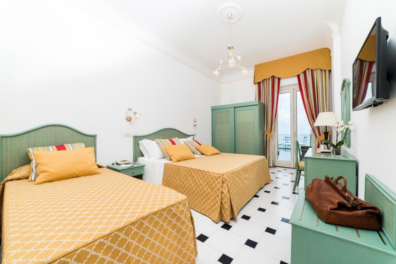 Hotel Il Nido Амалфи Екстериор снимка