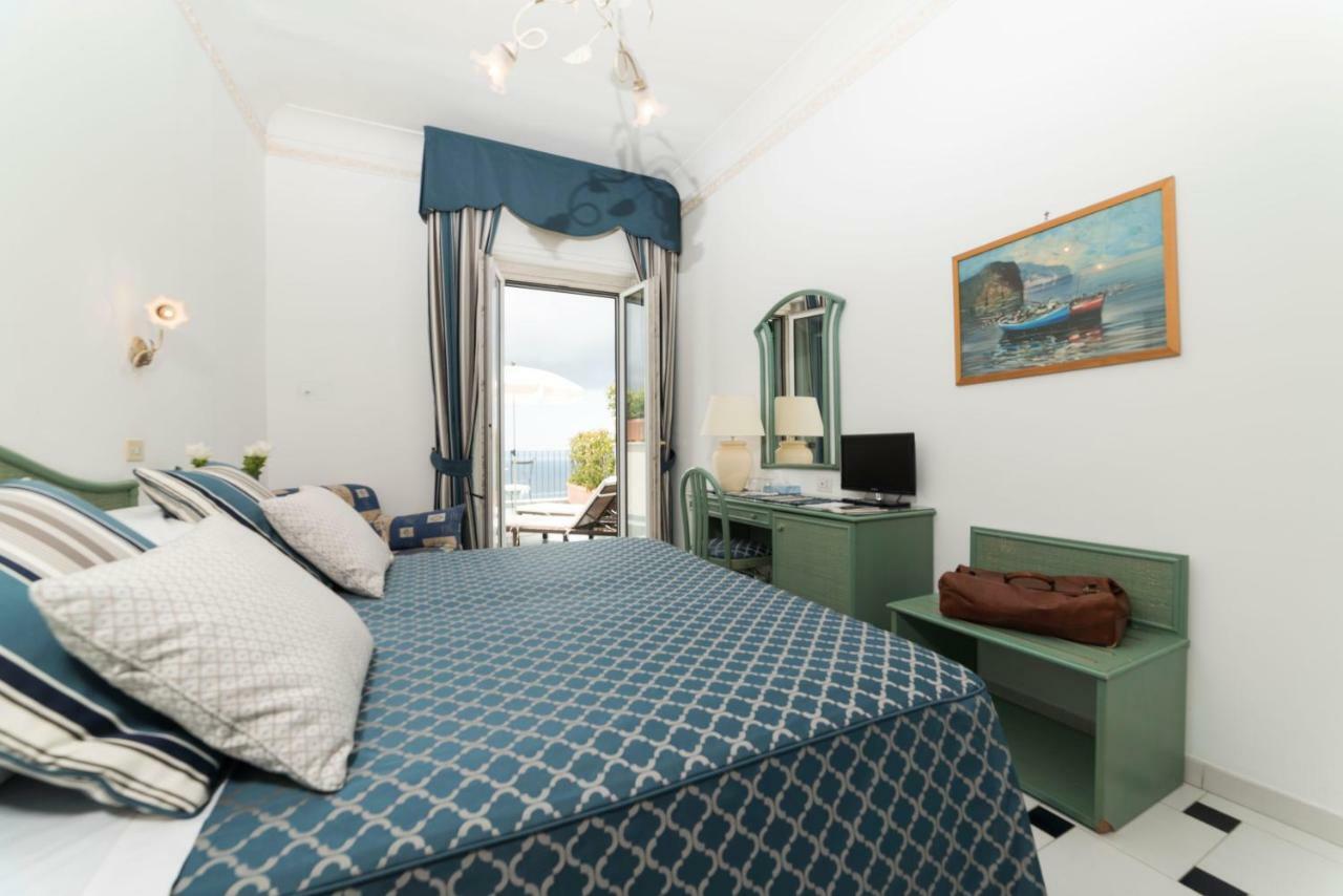 Hotel Il Nido Амалфи Екстериор снимка